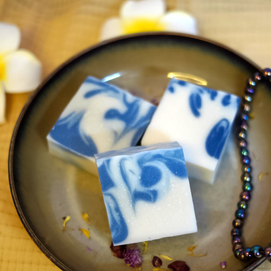 Calming Lavender & Oat milk soap
