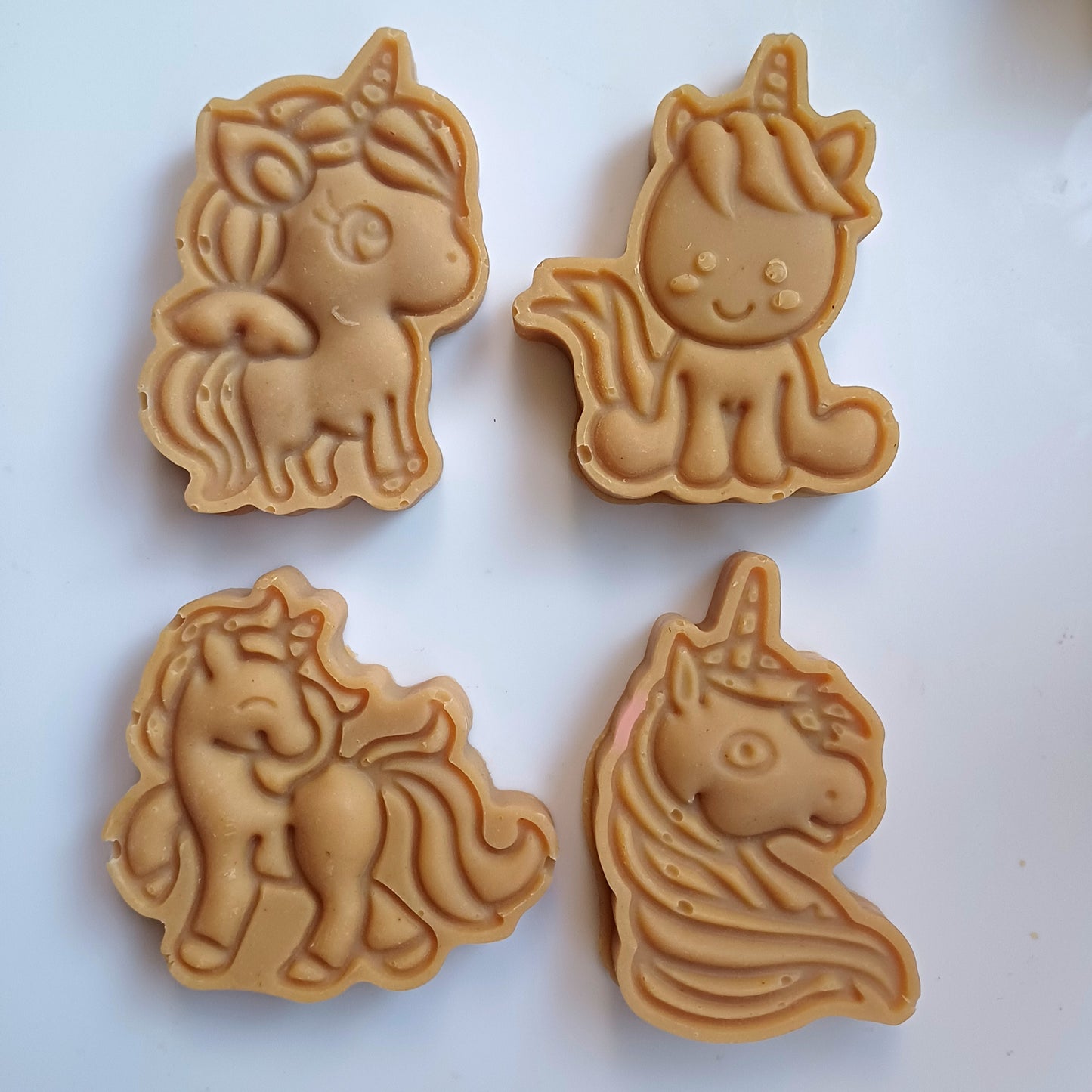 Unicorn Theme : Assorted Unicorns (Pack of 4 x 45 g)