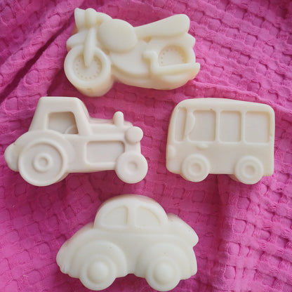 Kids Moisturizing butter soap with Calendula : Best seller for Dry skin