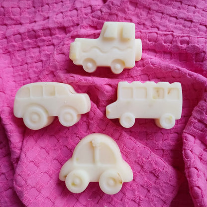 Kids Moisturizing butter soap with Calendula : Best seller for Dry skin